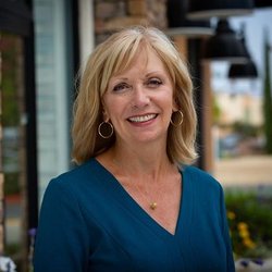 Allstate Insurance: Julie L Domenick