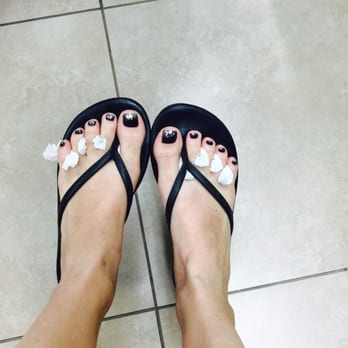 Friendly Nail Spa - Nails by Vivan - Nail Salons Near Me - Costa Mesa, California Friendly Nail Spa - Nails by Vivan - Nail Salons Near Me - Costa Mesa, California