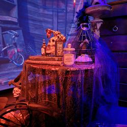 FlyOver Canada - Halloween Decour!