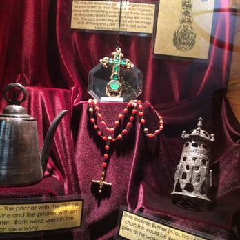 Mel Fisher's Treasure Museum - Emerald and gold cross - Museums Near Me - Sebastian, Florida
