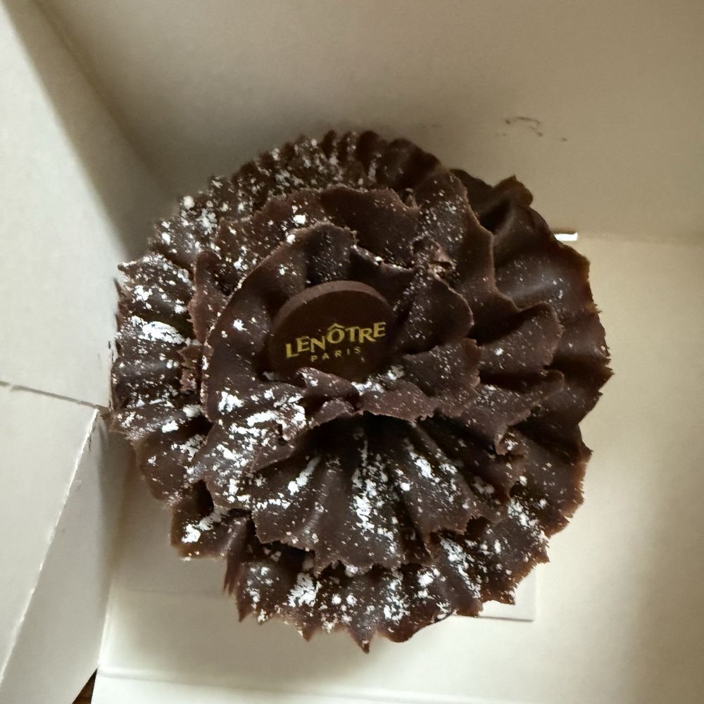 Lenôtre - Desserts Near Me - Cannes, 06