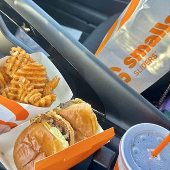 Smalls Sliders - New American Near Me - Lutz, Florida Smalls Sliders - New American Near Me - Lutz, Florida