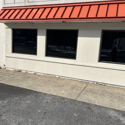 Exterior photo of Sherod Tint - Hartford, Connecticut Exterior photo of Sherod Tint - Hartford, Connecticut