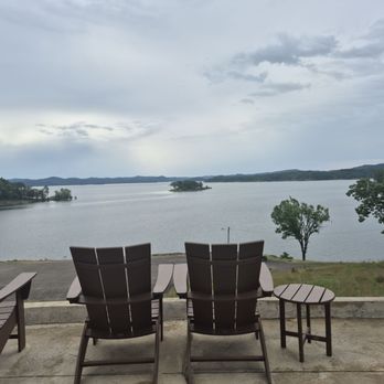 Lakeview Lodge - Resorts Near Me - Broken Bow, Oklahoma