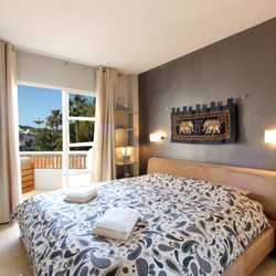 Luxury Holiday Apartments - Slaapkamer/badkamer en-suite Perla Roja 1
