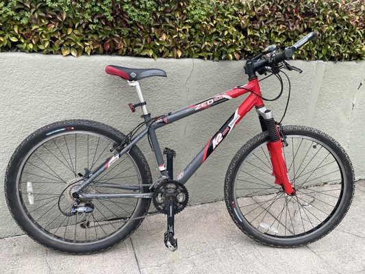 King Kog Bicycle Shop by null