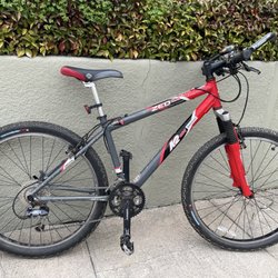 King Kog - Mt bike repaired, rides good as new!