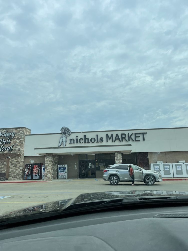 Nichols Market Logo