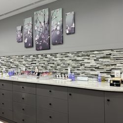 Magnolia's Natural Nail Care Clinic