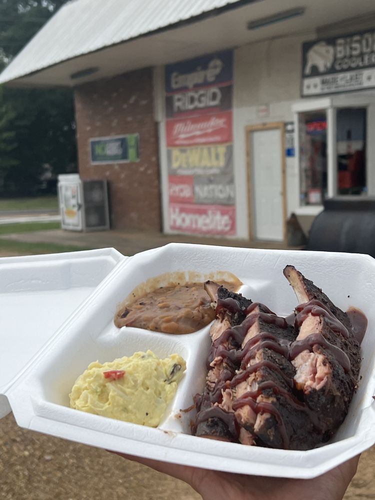 HART’S BACKROAD GRUB 10 Photos 102 E McKissack, Waldo, Arkansas