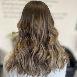 Stilettos Hair & Nails