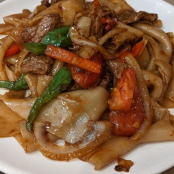 Thai Tyme - Beef drunken noodle - Thai Near Me - Manassas, Virginia