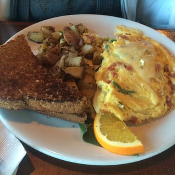 Kula Lodge & Restaurant - Breakfast & Brunch Near Me - Kula, Hawaii Kula Lodge & Restaurant - Breakfast & Brunch Near Me - Kula, Hawaii