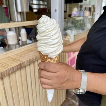 Sweet As - Double Vanilla with bananas in a waffle cone (undetectable bananas) - VN - Ice Cream & Frozen Yogurt Near Me - Urban Honolulu, Hawaii Sweet As - Double Vanilla with bananas in a waffle cone (undetectable bananas) - VN - Ice Cream & Frozen Yogurt Near Me - Urban Honolulu, Hawaii
