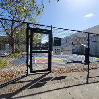 Rec Fillmore - Outside entrance - Pickleball Near Me - San Francisco, California Rec Fillmore - Outside entrance - Pickleball Near Me - San Francisco, California