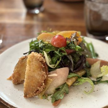 El Nido - a white plate with a salad on it - American Near Me - Santa Fe, New Mexico