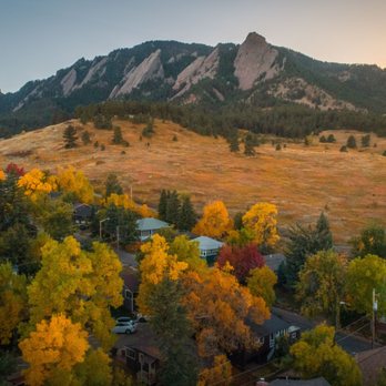 Colorado Chautauqua - Chautauqua with Flatirons in fall - Hotels Near Me - Boulder, Colorado Colorado Chautauqua - Chautauqua with Flatirons in fall - Hotels Near Me - Boulder, Colorado