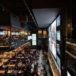 Banners Kitchen & Tap - Interior