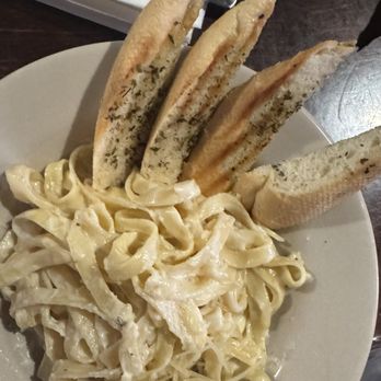 Roosevelt's At 7 - Joey Bishop's Alfredo - Pubs Near Me - McAllen, Texas Roosevelt's At 7 - Joey Bishop's Alfredo - Pubs Near Me - McAllen, Texas