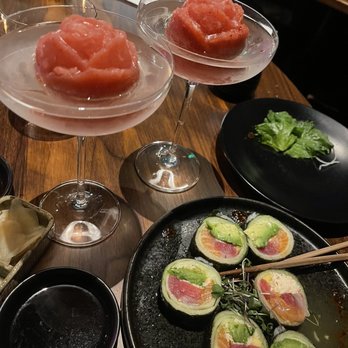 Azabu  - Keto roll and every rose has its torn drink - Japanese Near Me - Whittier, California