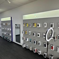 Cell Care Rapair - Trusted Experience: Years of expertise dedicated to your device's needs.
