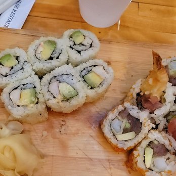 Akai Hana - Rolls - Sushi Bars Near Me - Wilmette, Illinois Akai Hana - Rolls - Sushi Bars Near Me - Wilmette, Illinois