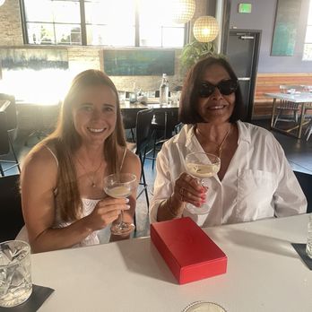 Herb & Wood - Friends at the bar - New American Near Me - San Diego, California