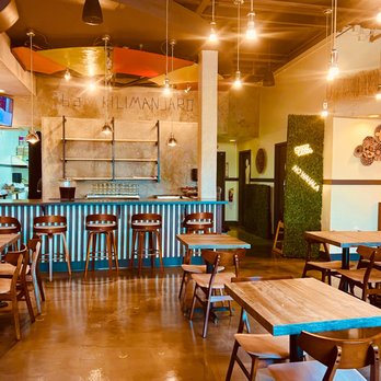 West Hut - inside - African Near Me - Phoenix, Arizona