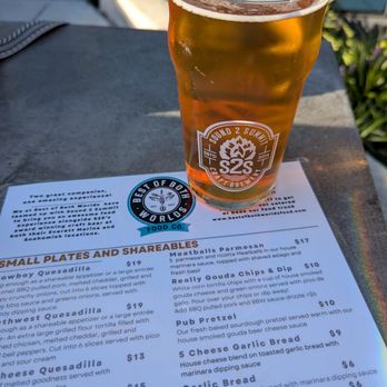 Sound2Summit - 16oz Apex IPA for $7.50. - Pizza Near Me - Everett, Washington Sound2Summit - 16oz Apex IPA for $7.50. - Pizza Near Me - Everett, Washington