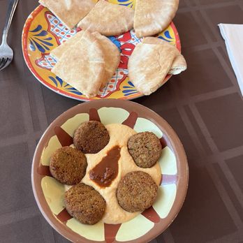 Hawwi Ethiopian Restaurant - 08.  Falafel Humus - Ethiopian Near Me - Alexandria, Virginia