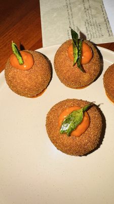 Kurrypinch | Modern Sri Lankan Cuisine by Chef G by null