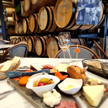 Siboney Cellars - a tray of food and wine glasses - Wine Tasting Room Near Me - Johnson City, Texas Siboney Cellars - a tray of food and wine glasses - Wine Tasting Room Near Me - Johnson City, Texas