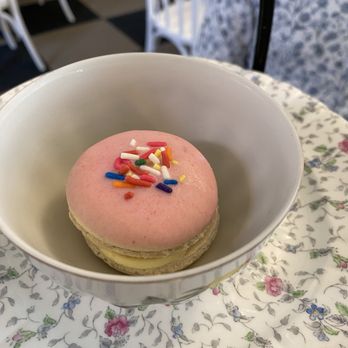 Sweet Maries Tea Cottage - Macaron - Tea Rooms Near Me - N Kingstown, Rhode Island