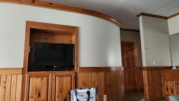 Madden's On Gull Lake by null