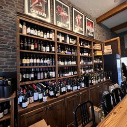 Bodega Ultima - A huge selection wine, no menu...just go pick a bottle.