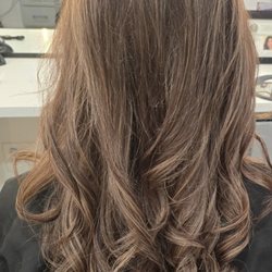 Brett Thomas Studio - Balayage Hair - Amazing Color technique