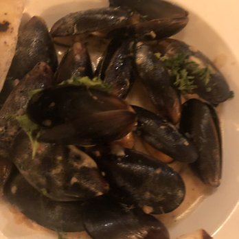 Pesce iTALiAN - Mussels - Diners Near Me - St Thomas, Virgin Islands