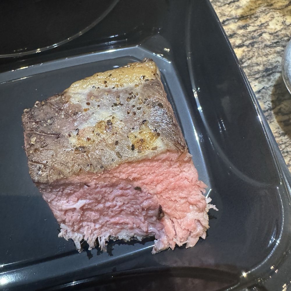 BJ's Restaurant & Brewhouse - 8oz sirloin. Grisly, fatty, hard to cut into. Zero flavor and couldn't chew. - New American Near Me - Lubbock, Texas BJ's Restaurant & Brewhouse - 8oz sirloin. Grisly, fatty, hard to cut into. Zero flavor and couldn't chew. - New American Near Me - Lubbock, Texas