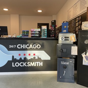 Chicago Locksmiths - Chicago Locksmiths Lincoln Park store - Security Systems Near Me - Chicago, Illinois