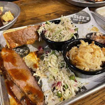 Edley's Bar-B-Que - Platter - Barbeque Near Me - Nashville, Tennessee