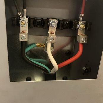 Amped Electric - Electricians Near Me Amped Electric - Electricians Near Me