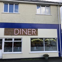 Beaches Diner - Outside..