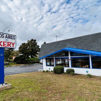 Buenos Aires Bakery Restaurant - the outside of the building - Argentine Near Me - Yarmouth, Massachusetts