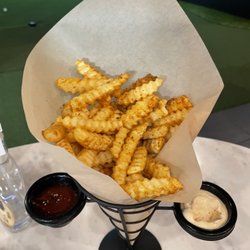 T Squared Tees & Taps - Seasoned fries
