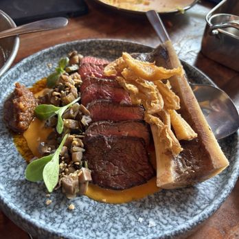 Magna Kusina - Grilled steak kare kare - Filipino Near Me - Portland, Oregon Magna Kusina - Grilled steak kare kare - Filipino Near Me - Portland, Oregon
