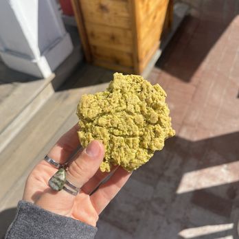 Mon Vert Cafe - Gluten free pistachio cookie - Cafes Near Me - Woodstock, Vermont