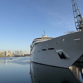 Sunborn Yacht Hotel - Hotels Near Me - London, XGL