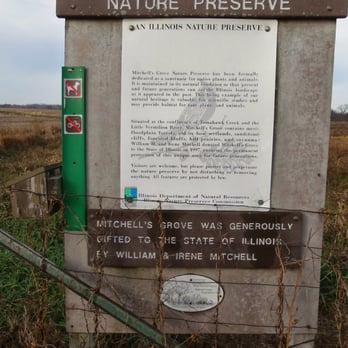 Mitchell's Grove Nature Preserve - Sign at the parking lot - Hiking Near Me - Lasalle, Illinois Mitchell's Grove Nature Preserve - Sign at the parking lot - Hiking Near Me - Lasalle, Illinois