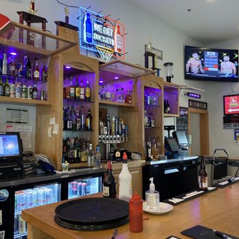 Off the Hook Bar & Grill - The bar area - American Near Me - Newport, Oregon Off the Hook Bar & Grill - The bar area - American Near Me - Newport, Oregon