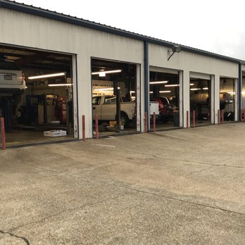 Dales Quality Car Care - Car bays - Tires Near Me - Harvey, Louisiana Dales Quality Car Care - Car bays - Tires Near Me - Harvey, Louisiana